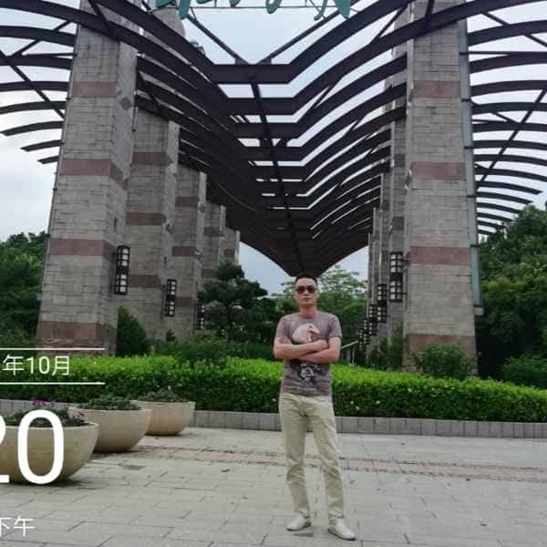 40岁岁四川单身帅哥 - 池州吉缘网