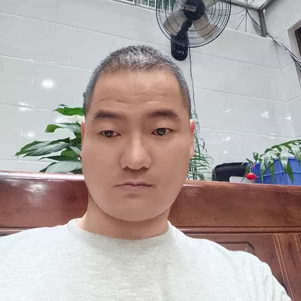 37岁岁福建单身帅哥 - 池州吉缘网