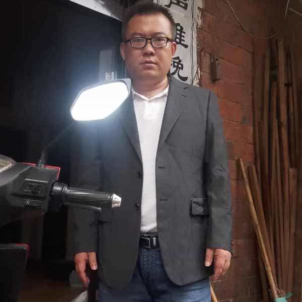 40岁岁江西单身帅哥 - 池州吉缘网