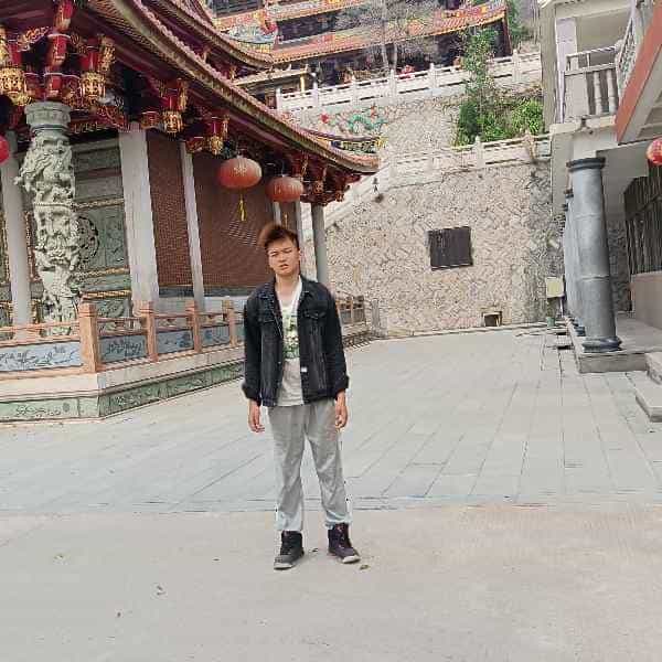 28岁岁江西单身帅哥 - 池州吉缘网