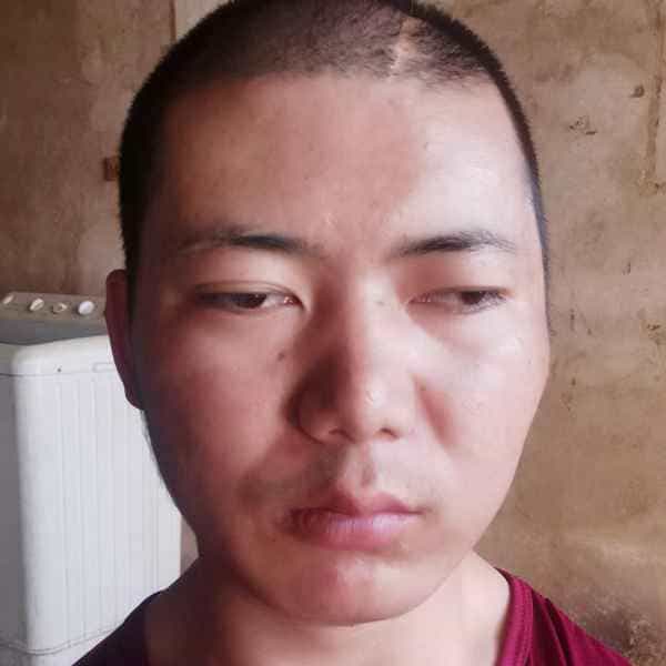 35岁岁云南单身帅哥 - 池州吉缘网