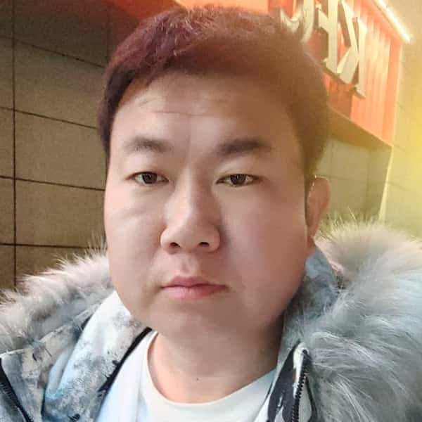 35岁岁陕西单身帅哥 - 池州吉缘网
